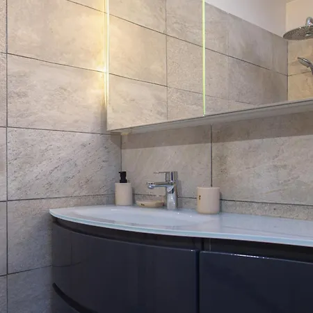 Appartamento Garavan - 3 Pièces Avec La Clim Mentone