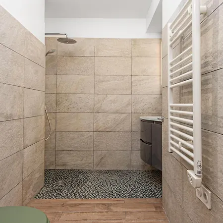 Garavan - 3 Pièces Avec La Clim Appartamento *